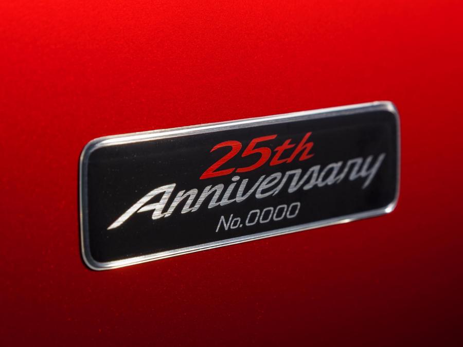  Mazda MX-5 Miata 25th Anniversary Edition 2014 года  (фото 27 из 35)